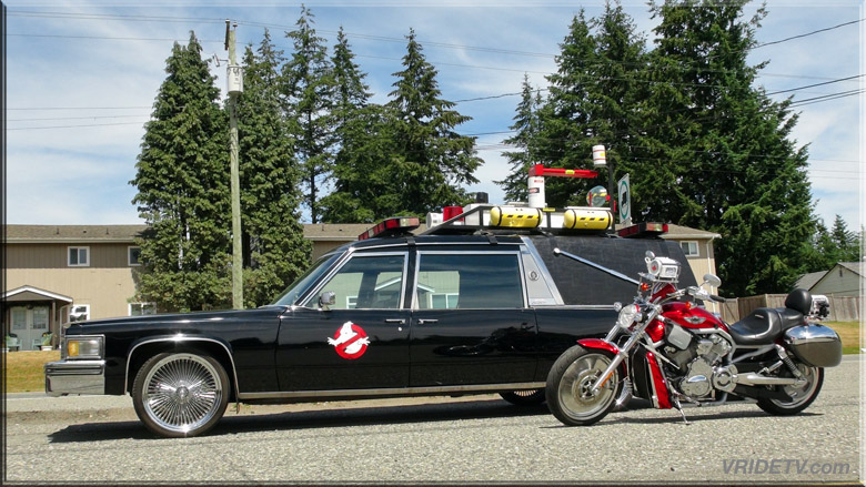 Ghostbusters car and motorcycle